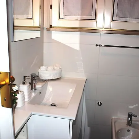 Molinello Country House مونتيسكاليوزو